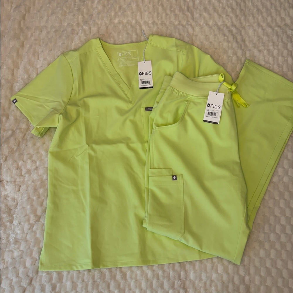 Figs Sea Mist Scrub Set